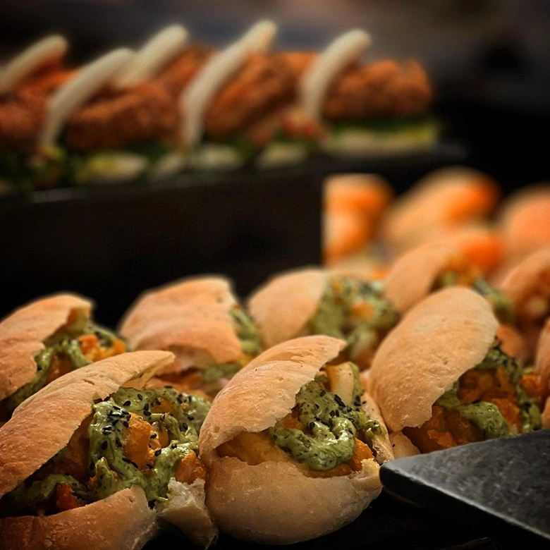 detalle de tapas en la barra